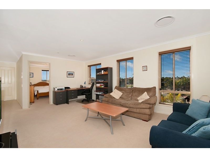 3 Tammy Court, Helensvale QLD 4212