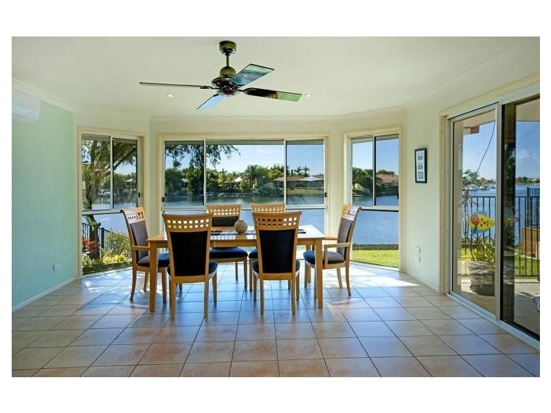 148 Monterey Keys Drive, Helensvale QLD 4212