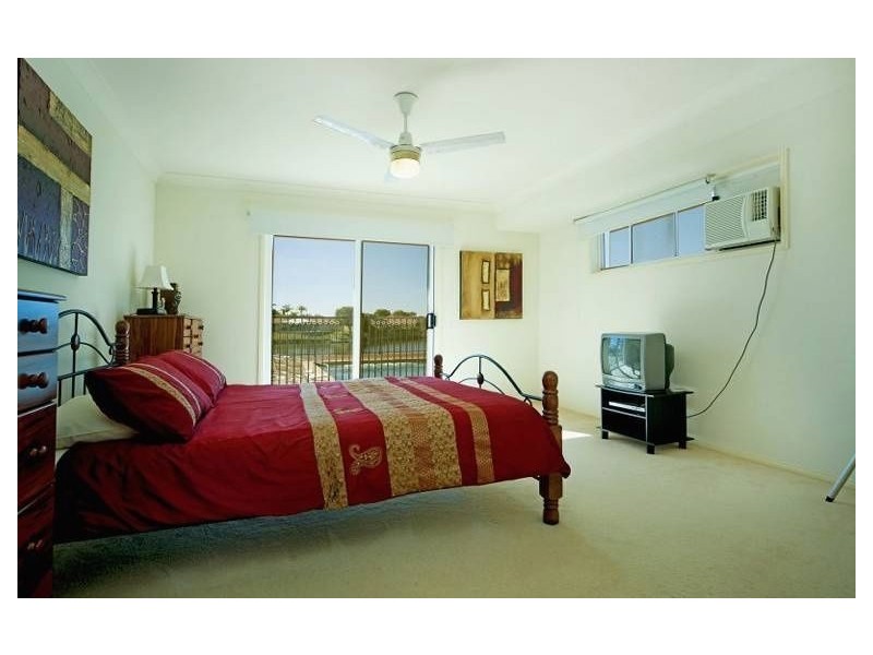 148 Monterey Keys Drive, Helensvale QLD 4212