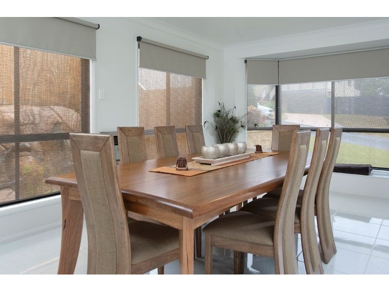 22 Pago Terrace, Pacific Pines QLD 4211