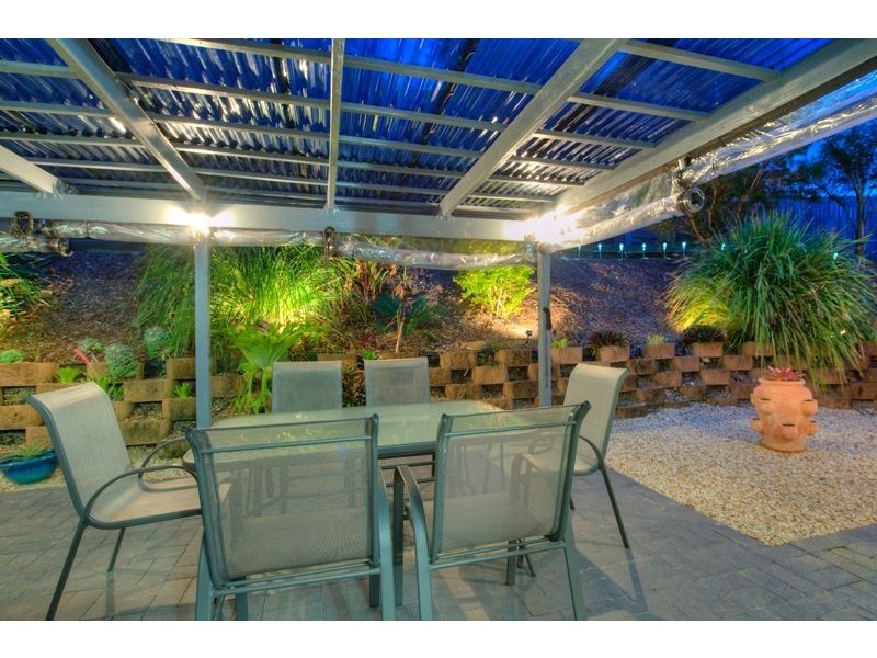 3 Malita Place, Pacific Pines QLD 4211