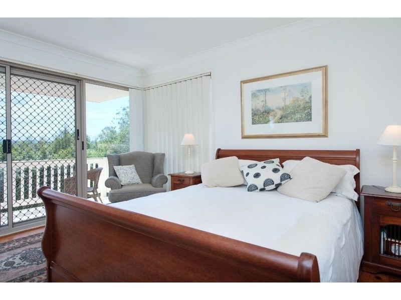 9 Lismore Drive, Helensvale QLD 4212