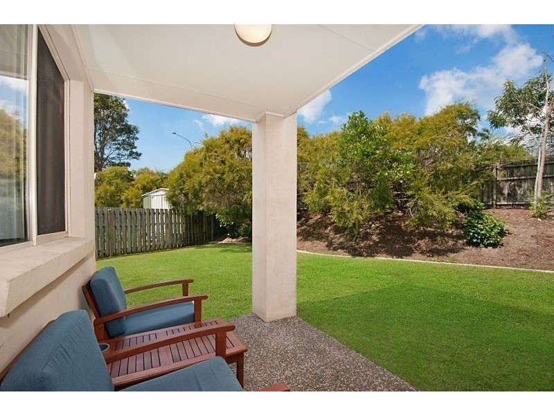 4/1 Studio Drive, Pacific Pines QLD 4211