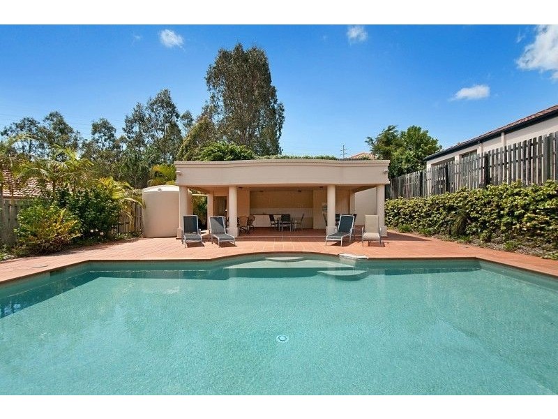 4/1 Studio Drive, Pacific Pines QLD 4211