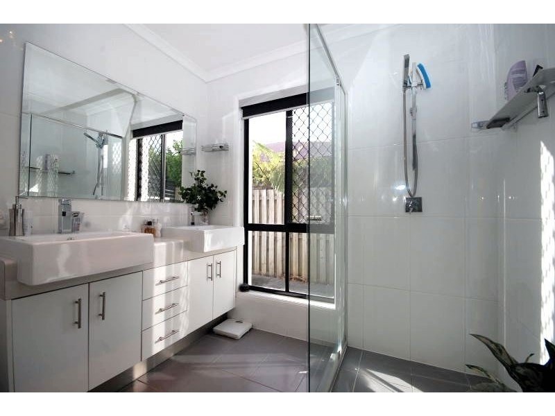 Monterey Keys QLD 4212