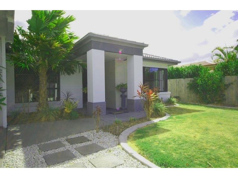 Monterey Keys QLD 4212