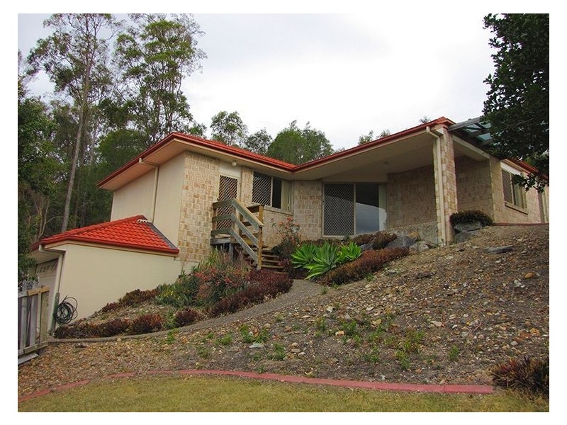 10 Buffalo Crescent, Pacific Pines QLD 4211