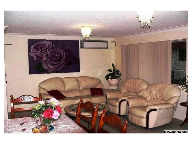 4/19 Huth St, Labrador QLD 4215