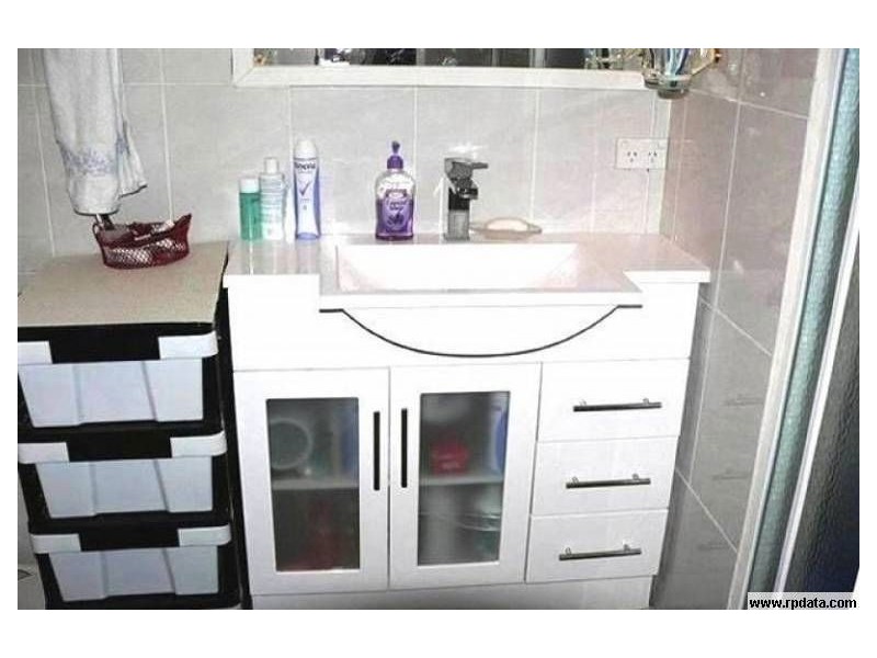 4/19 Huth St, Labrador QLD 4215