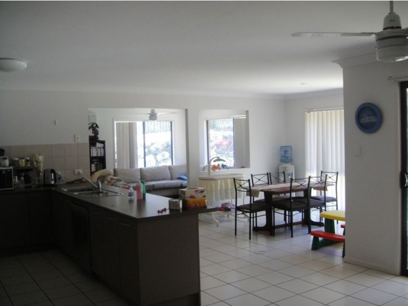 Pacific Pines QLD 4211
