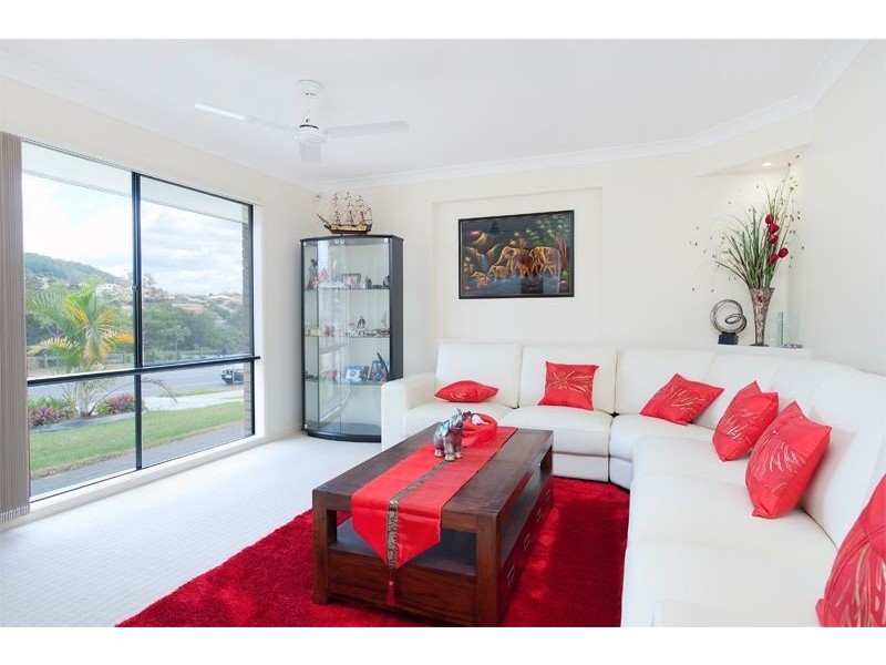 97 Mcauley Parade, Pacific Pines QLD 4211