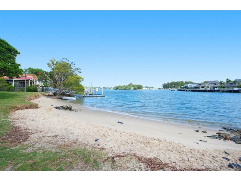 19 Tooraneedin, Coomera QLD 4209