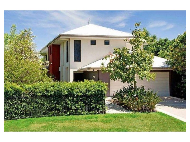 35 Mellum Cct, Pacific Pines QLD 4211