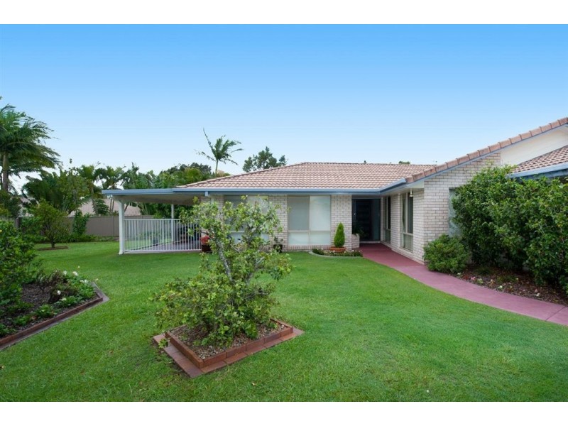 16 Balranald Court, Helensvale QLD 4212