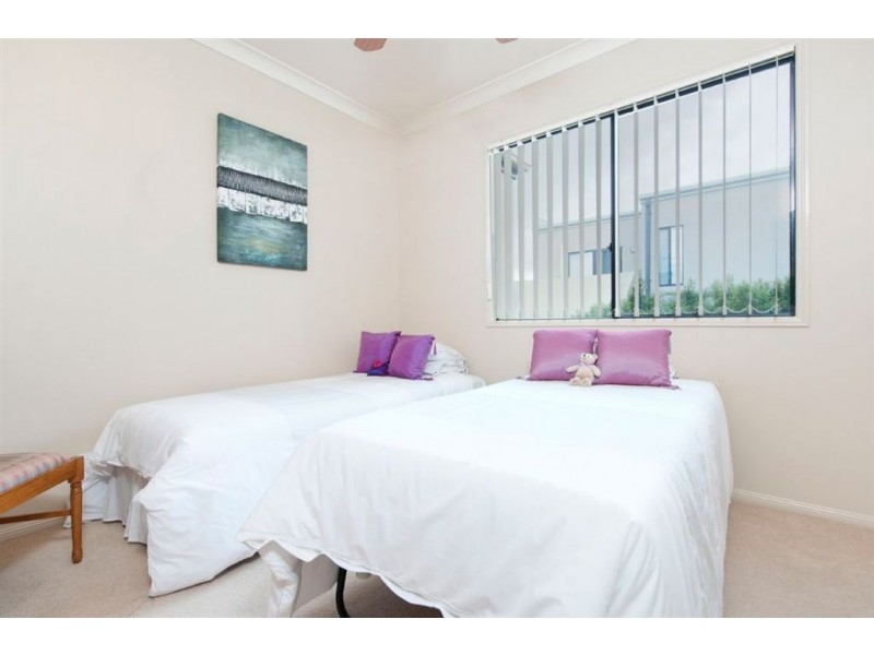 2/29 McRae Circuit, Pacific Pines QLD 4211
