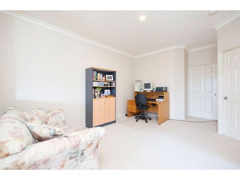 2/29 McRae Circuit, Pacific Pines QLD 4211