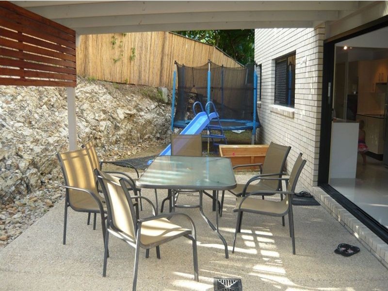 38 Capricon Drive, Pacific Pines QLD 4211