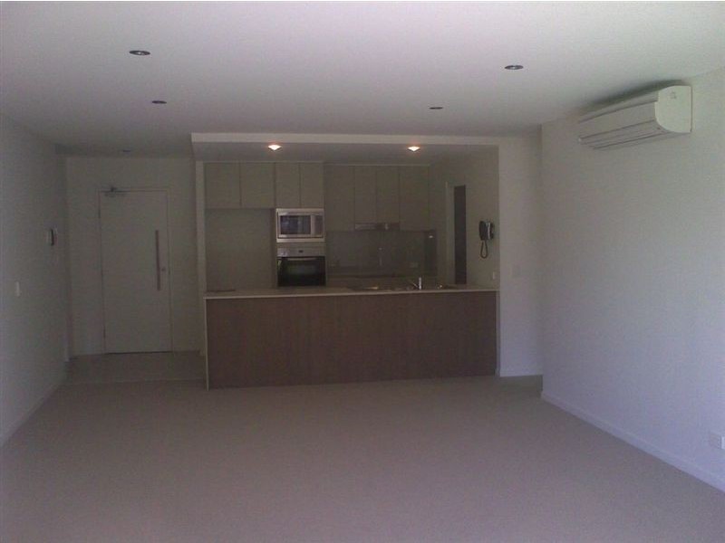 1207/2 Activa Way, Hope Island QLD 4212