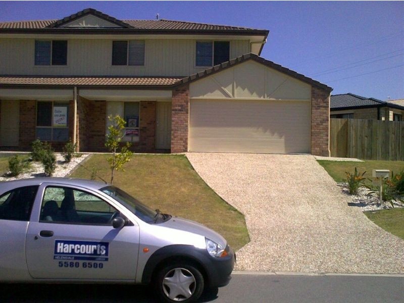 2/17 Mungana, Upper Coomera QLD 4209