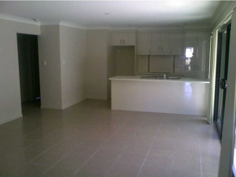 23 Treeline Circuit, Upper Coomera QLD 4209