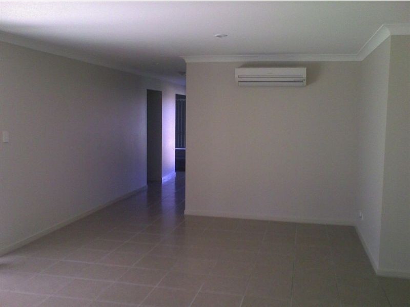 23 Treeline Circuit, Upper Coomera QLD 4209