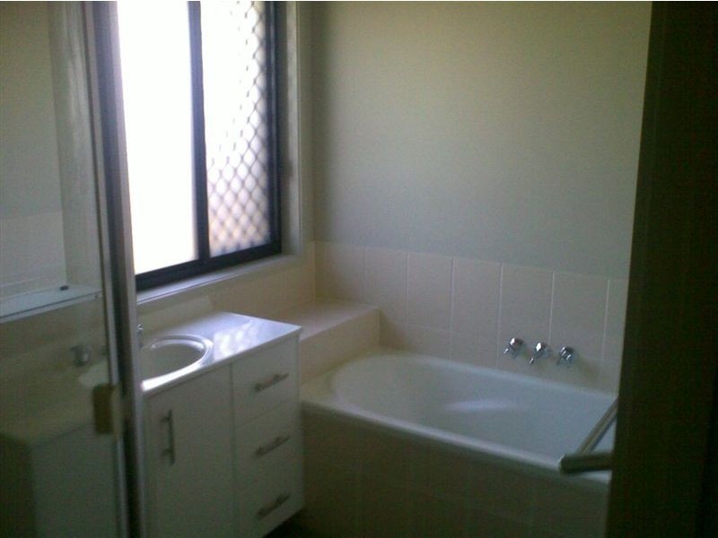 23 Treeline Circuit, Upper Coomera QLD 4209