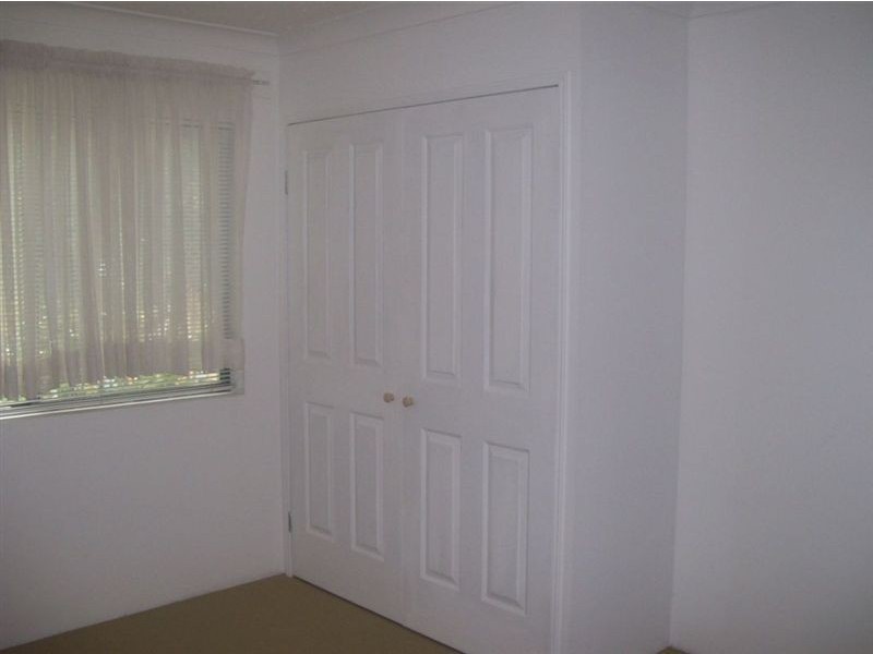 113-115 Glade Drive, Gaven QLD 4211