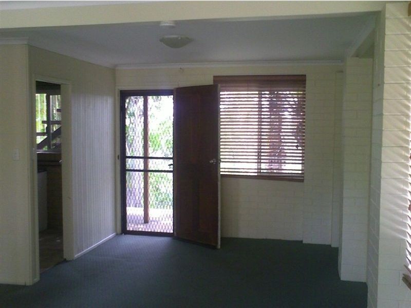 34 Fiona Street, Bellbird Park QLD 4300