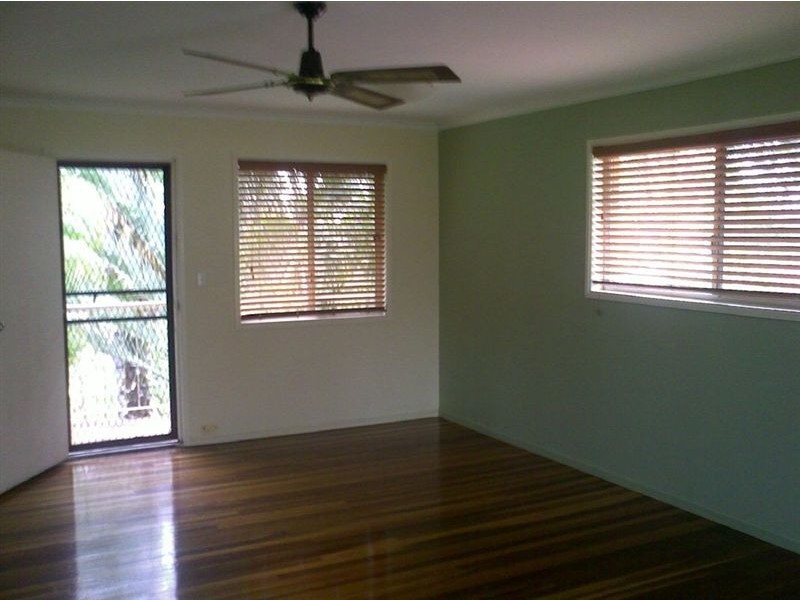 34 Fiona Street, Bellbird Park QLD 4300