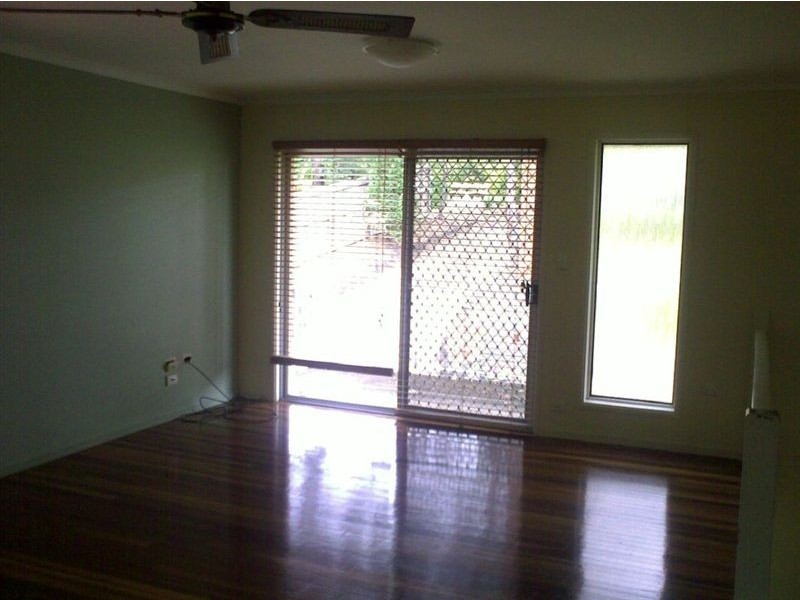 34 Fiona Street, Bellbird Park QLD 4300