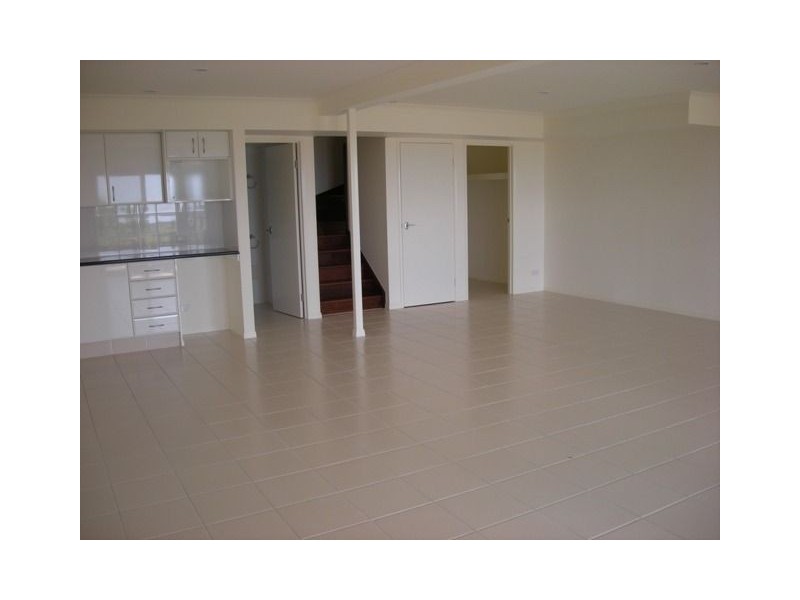 37/2 Ridgeline way, Highland Park QLD 4211