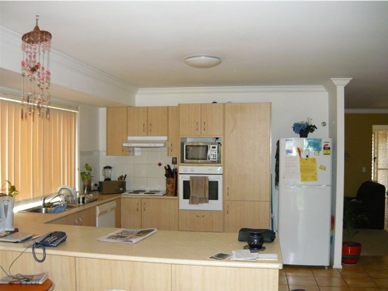 3 Fanning Court, Pacific Pines QLD 4211