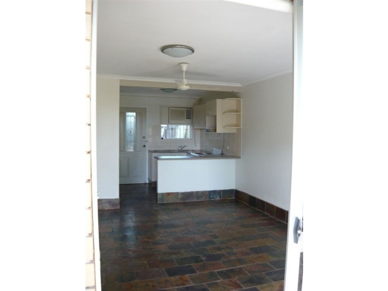 12/90A Milne Street, Mount Warren Park QLD 4207