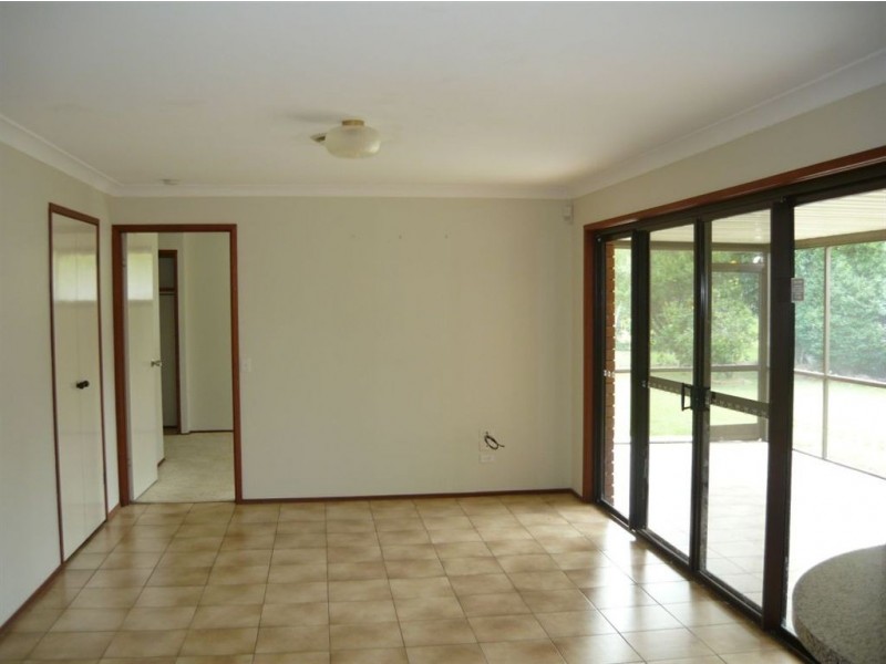 10 Minden Crescent, Helensvale QLD 4212