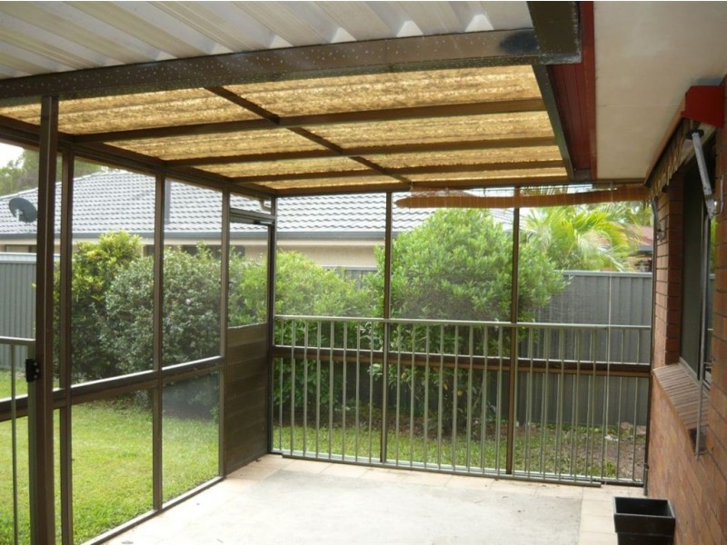 10 Minden Crescent, Helensvale QLD 4212