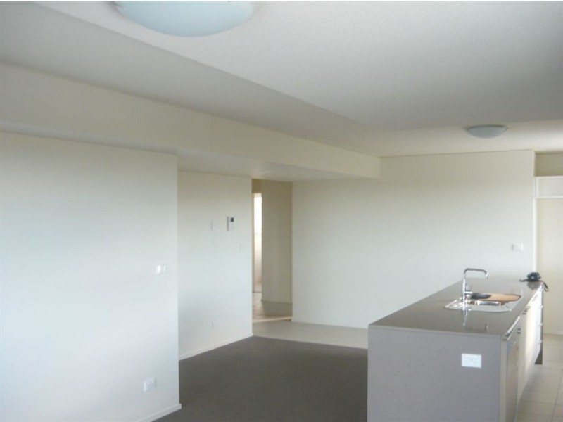 1601/111 Linfield Road, Helensvale QLD 4212