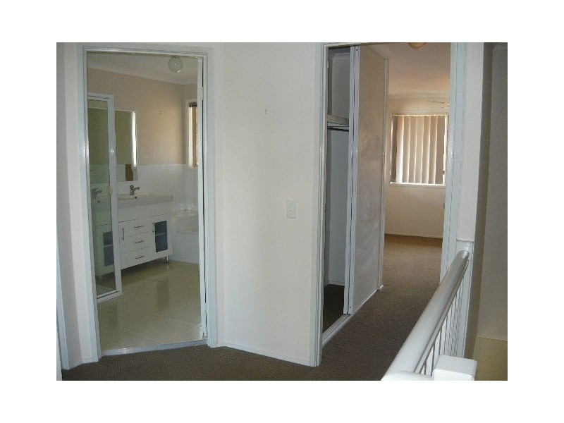 35/461 Pine Ridge Road, Coombabah QLD 4216