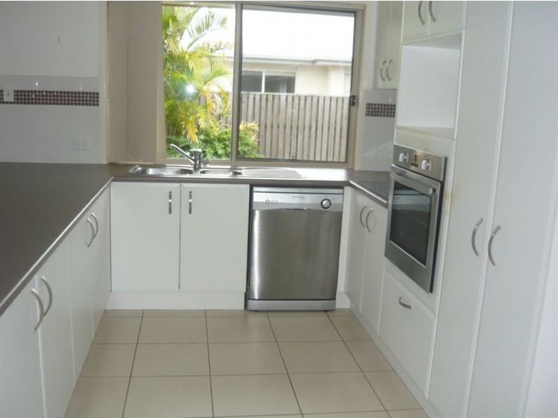 50 Lauradale Crescent, Ormeau QLD 4208