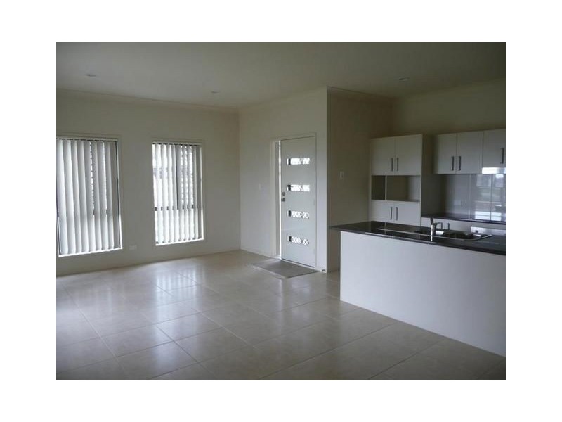1/29 Filbert Street, Upper Coomera QLD 4209