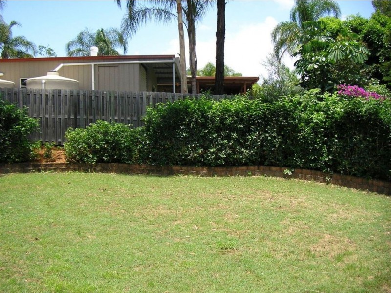 1 Artists Place, Oxenford QLD 4210