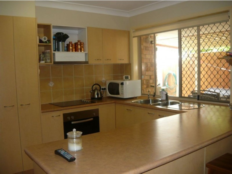 1/96 Cootharaba Dve, Helensvale QLD 4212