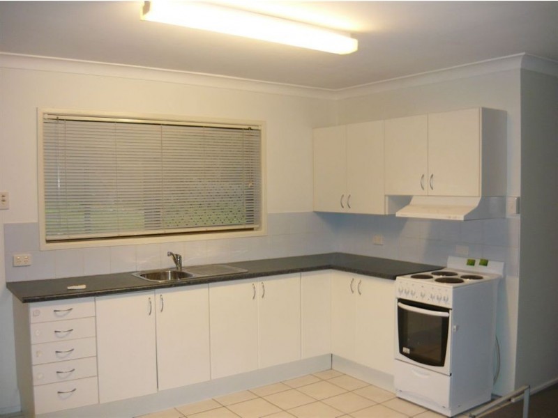26 Bathurst Court, Helensvale QLD 4212