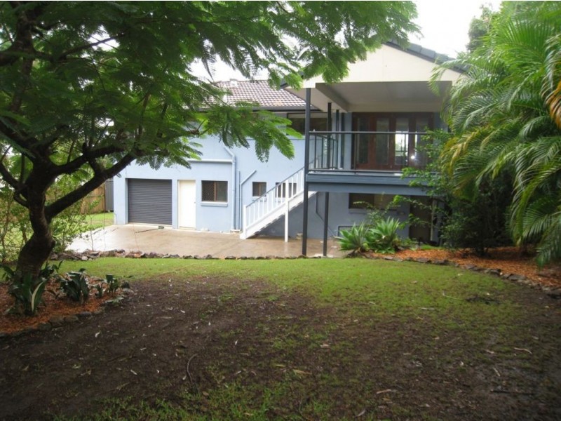 26 Bathurst Court, Helensvale QLD 4212