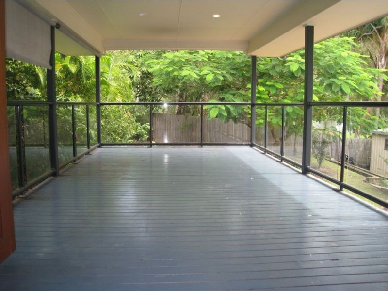 26 Bathurst Court, Helensvale QLD 4212