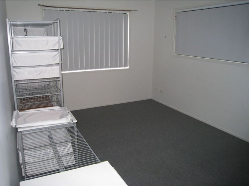 26 Bathurst Court, Helensvale QLD 4212