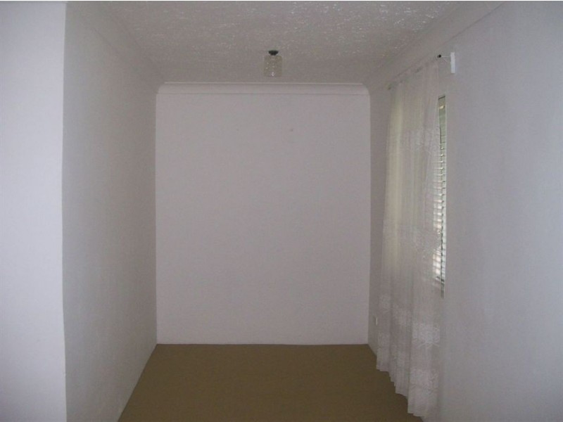 113-115 Glade Drive, Gaven QLD 4211