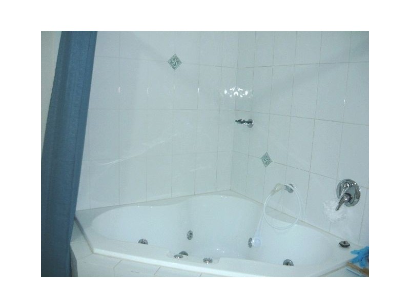 Pacific Pines QLD 4211