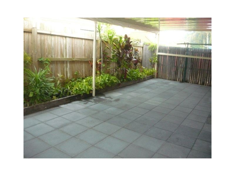 Coombabah QLD 4216