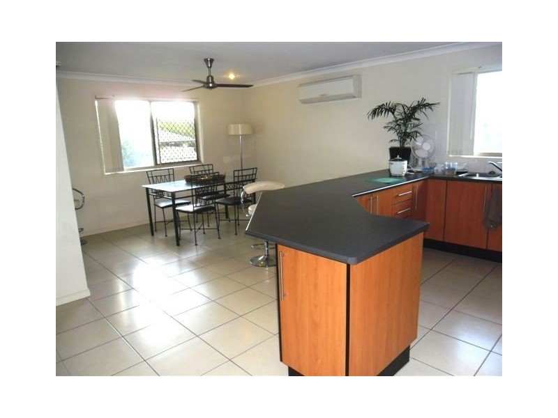 12 Cranberrie Crescent, Pimpama QLD 4209