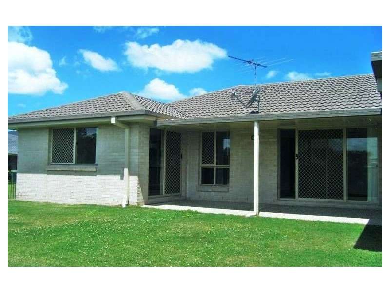 12 Cranberrie Crescent, Pimpama QLD 4209